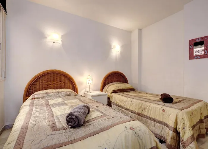 Apartment Luxury 2 Bed Freeview Tv Wi *
