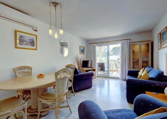 Apartment Luxury 2 Bed Freeview Tv Wi Marbella