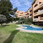 Luxury 2 Bed Freeview Tv Wi *