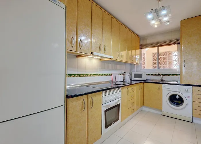 Daire Luxury 2 Bed Freeview Tv Wi