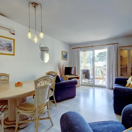 Διαμέρισμα Luxury 2 Bed Freeview Tv Wi Μαρμπέλλα